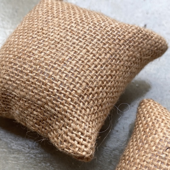 Two natural burlap miniature pillows. 3 inch square. - Picture 6 of 6